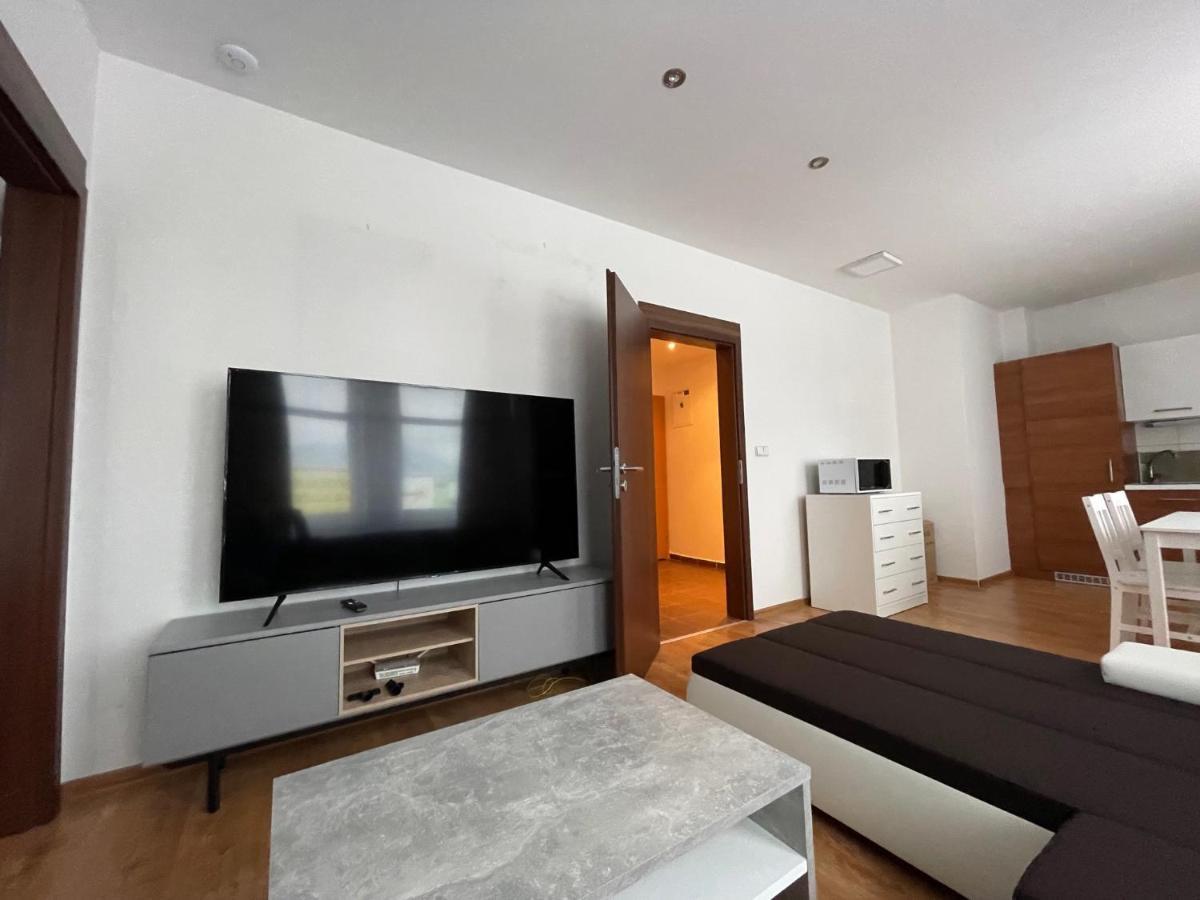 2 Room Apartment - Apartmany Chopok Liptovský Mikuláš Exteriör bild