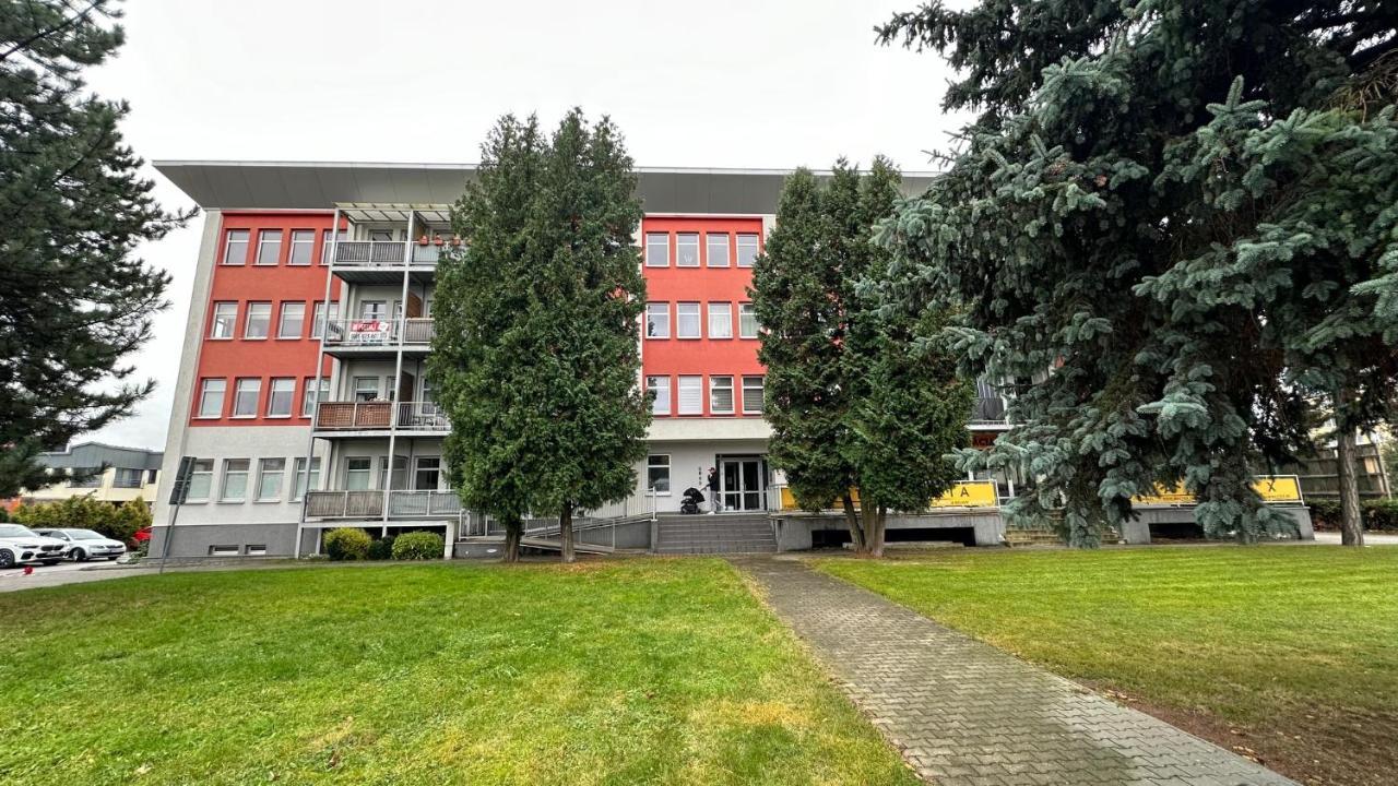 2 Room Apartment - Apartmany Chopok Liptovský Mikuláš Exteriör bild